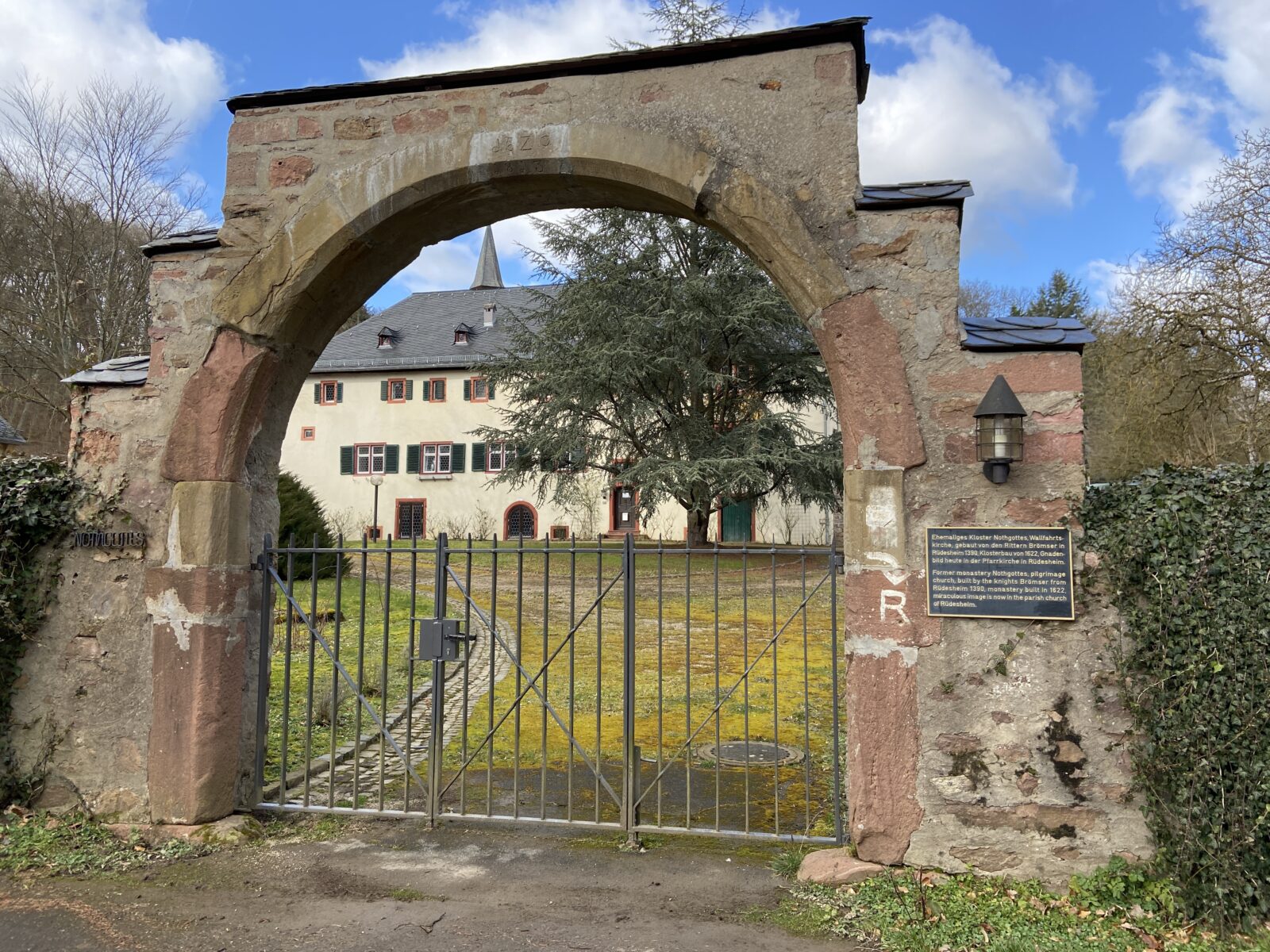 Wandern im Rheingau: Kloster Marienthal - Stephanshausen - Kloster Nothgottes