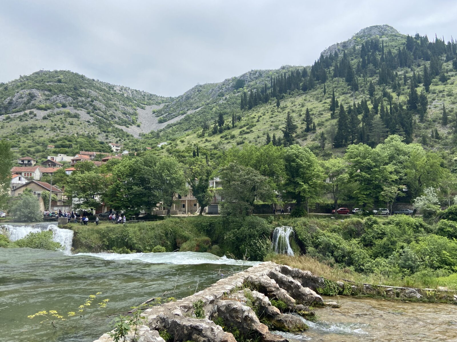 Bus-Abenteuer: Fahrt durch Bosnien-Herzegowina und Montenegro