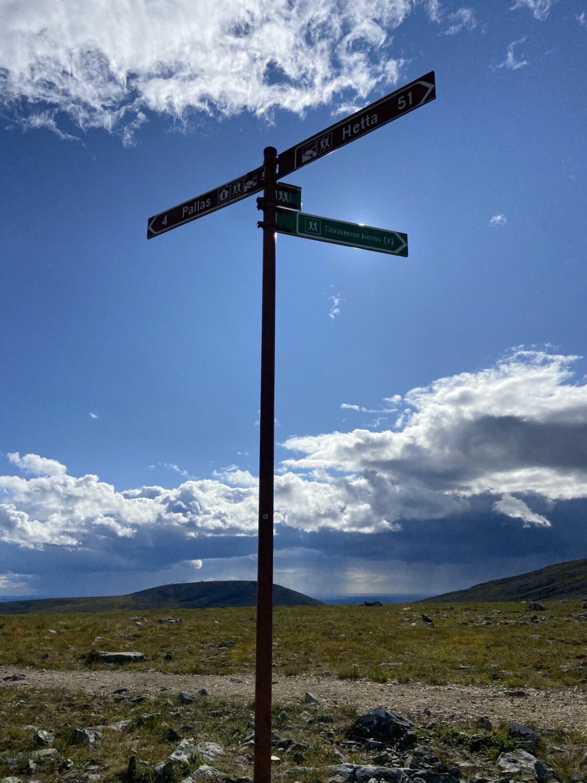 Roadtrip Nordkap: Wanderung auf den Taivaskeron kierros