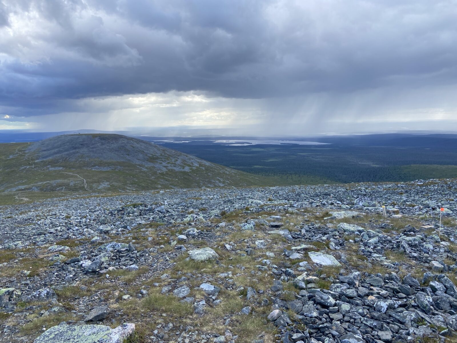 Roadtrip Nordkap: Wanderung auf den Taivaskeron kierros