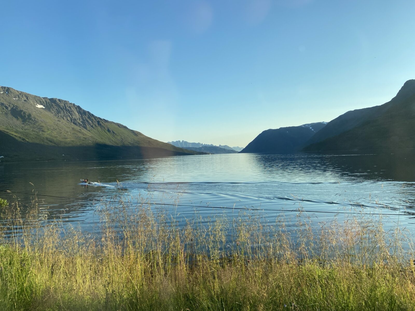 Roadtrip Nordkap: Stellplatz am Jøkelfjord