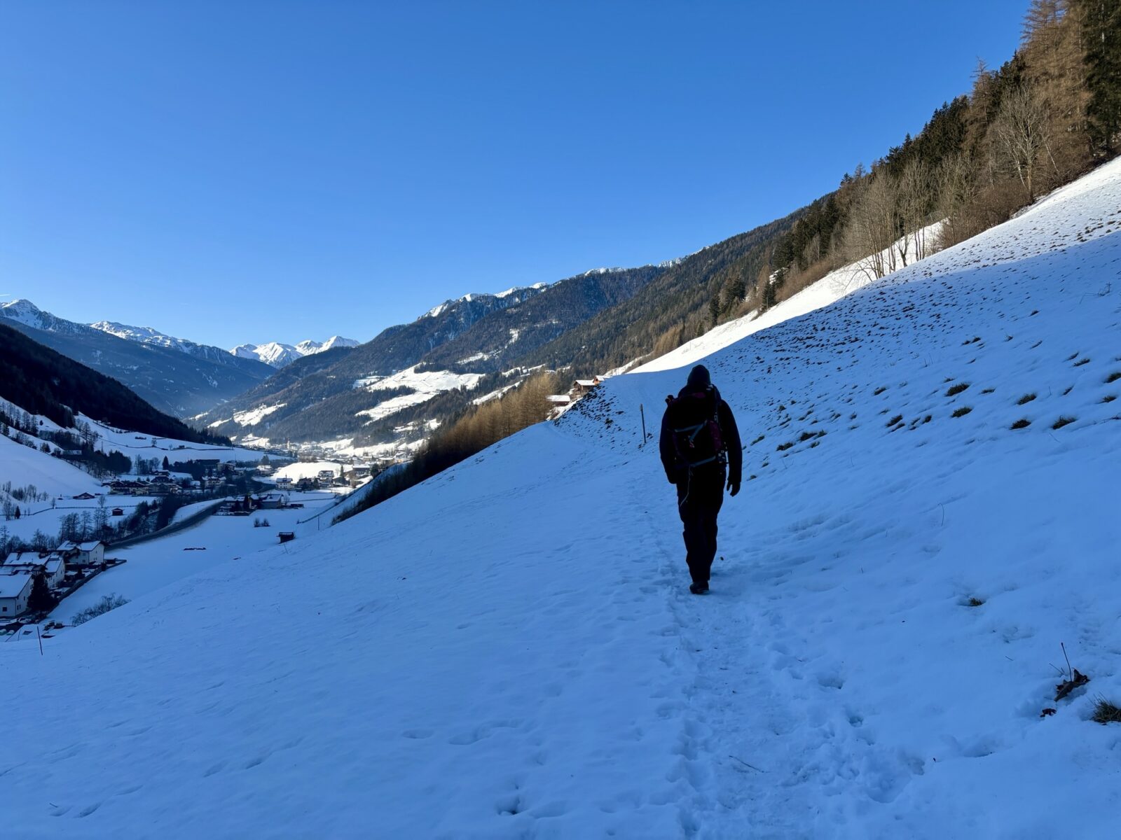 Wandern in Südtirol: Winterwanderung zur Bizathütte