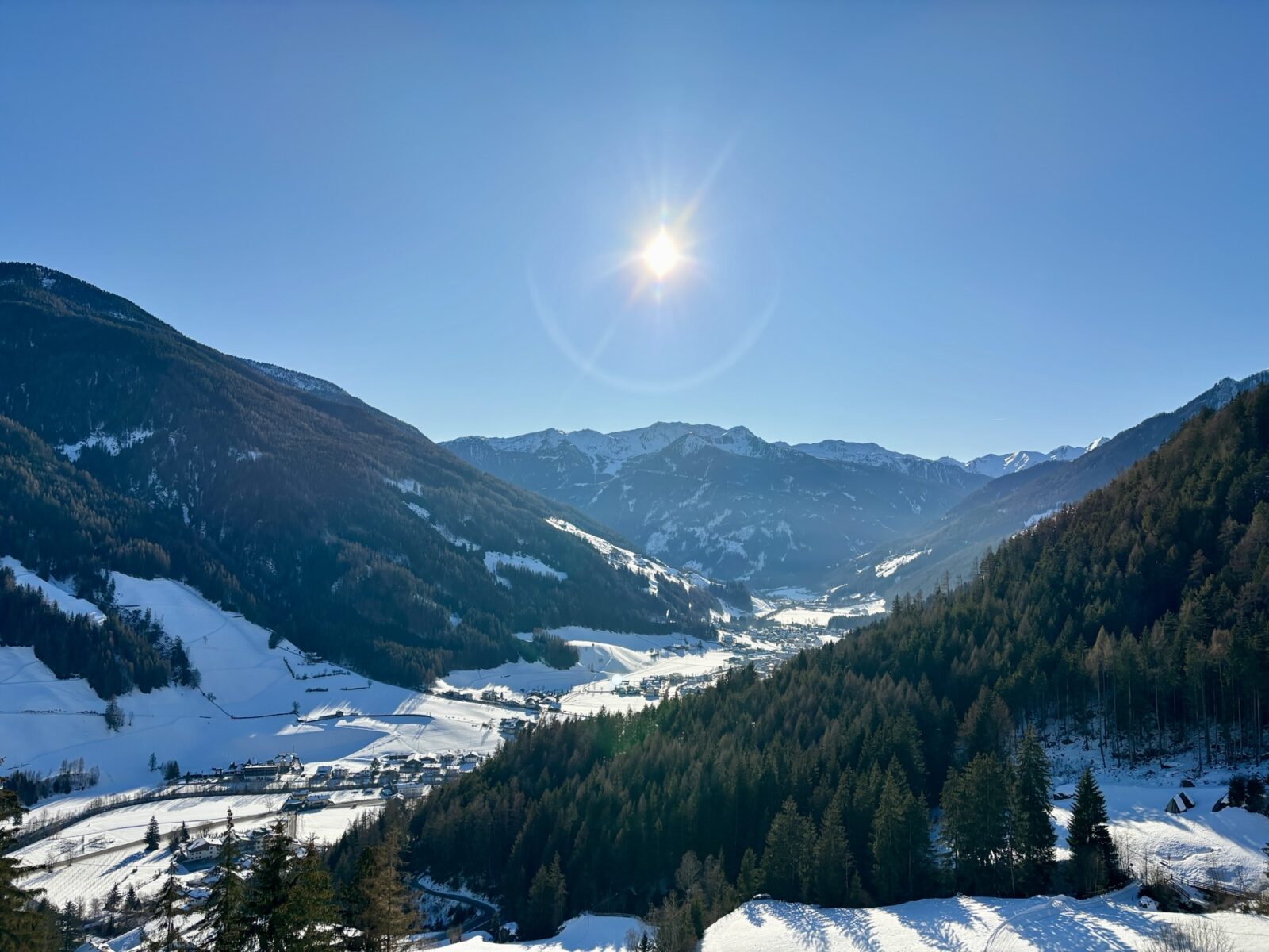 Wandern in Südtirol: Winterwanderung zur Bizathütte