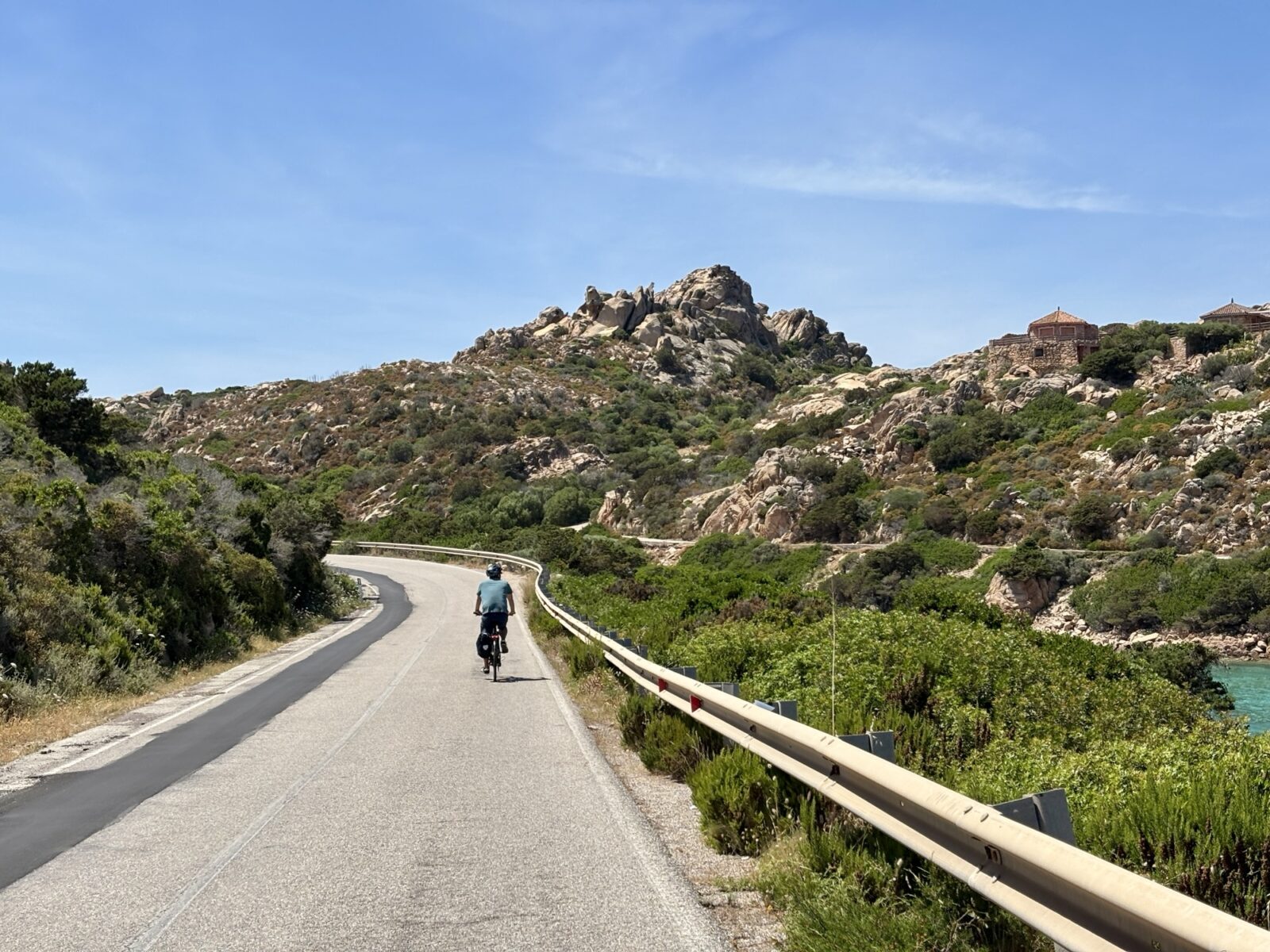 Roadtrip Sardinien: Radtour auf La Maddalena