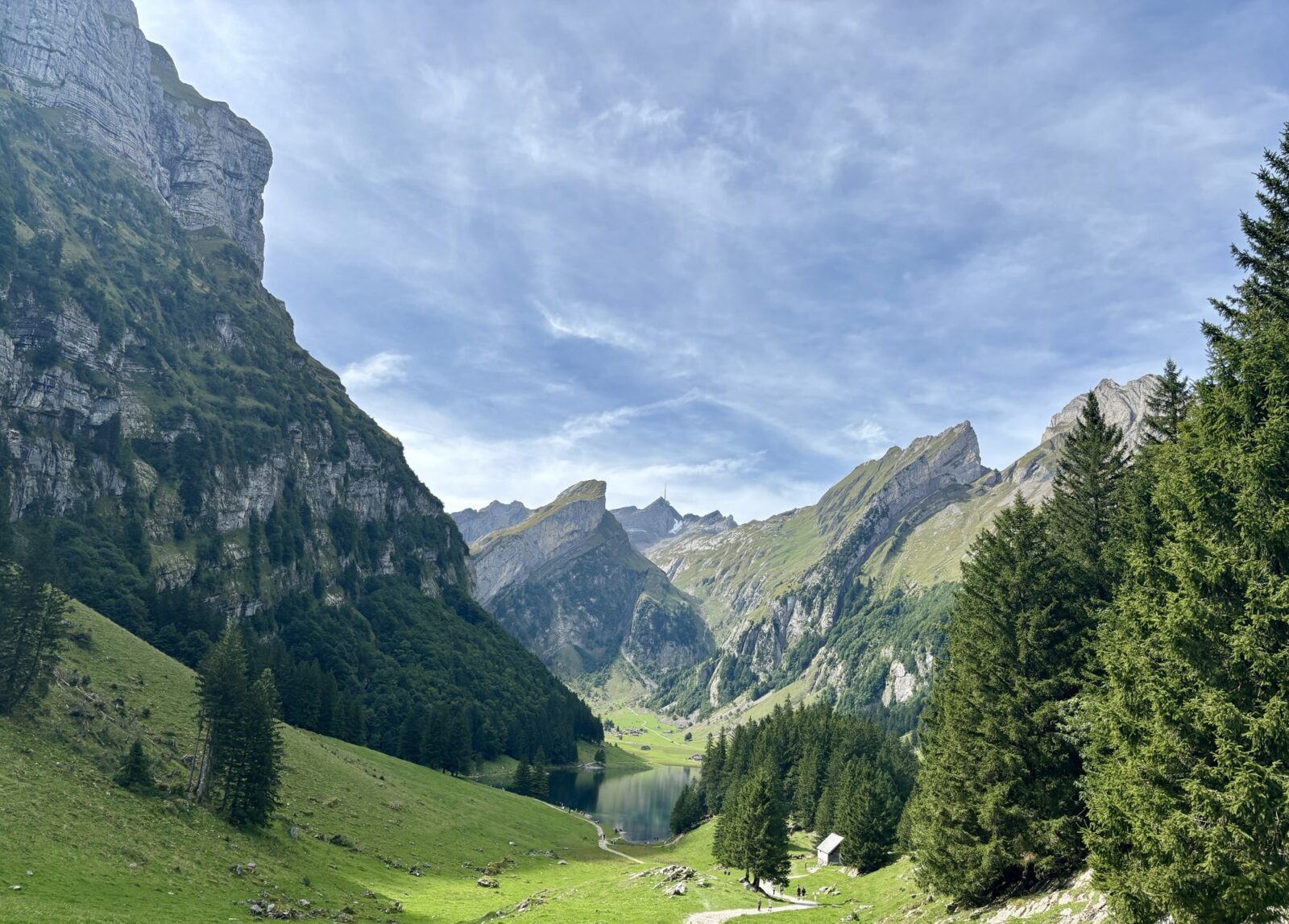 Wandern in der Schweiz: Von Wasserauen zum Seealpsee