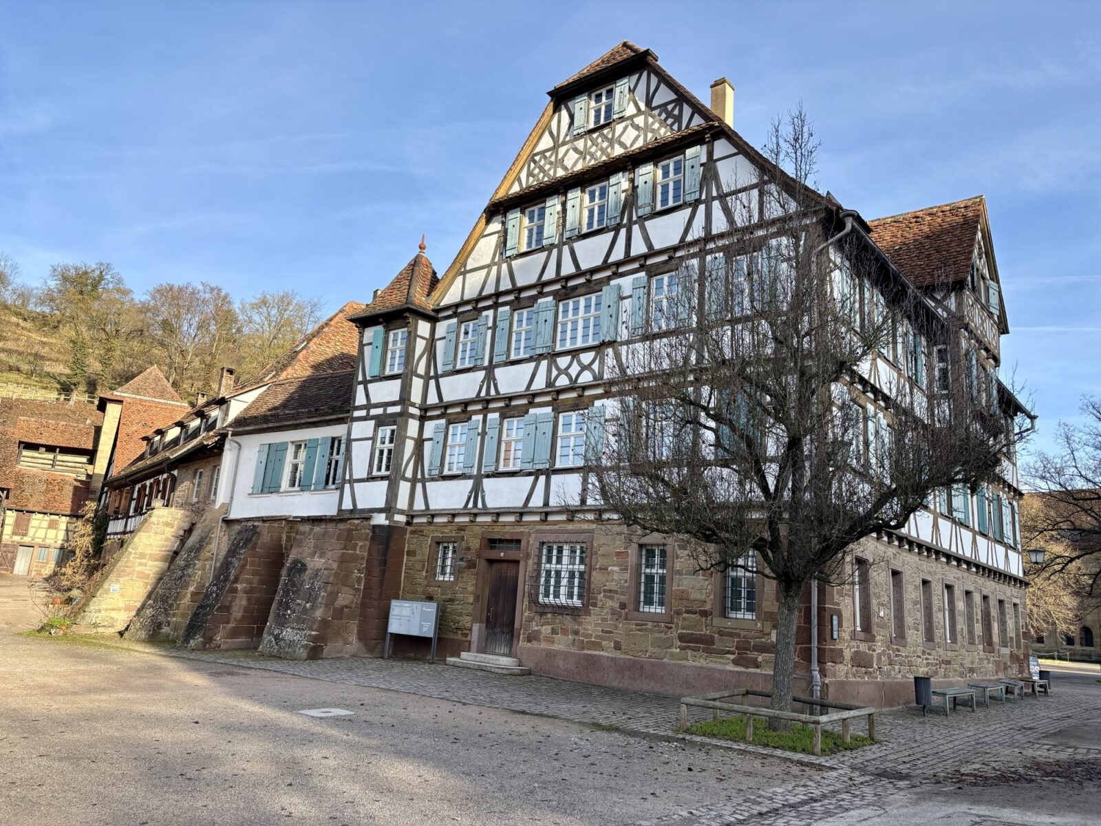 Unterwegs in Deutschland: Tagesausflug Maulbronn