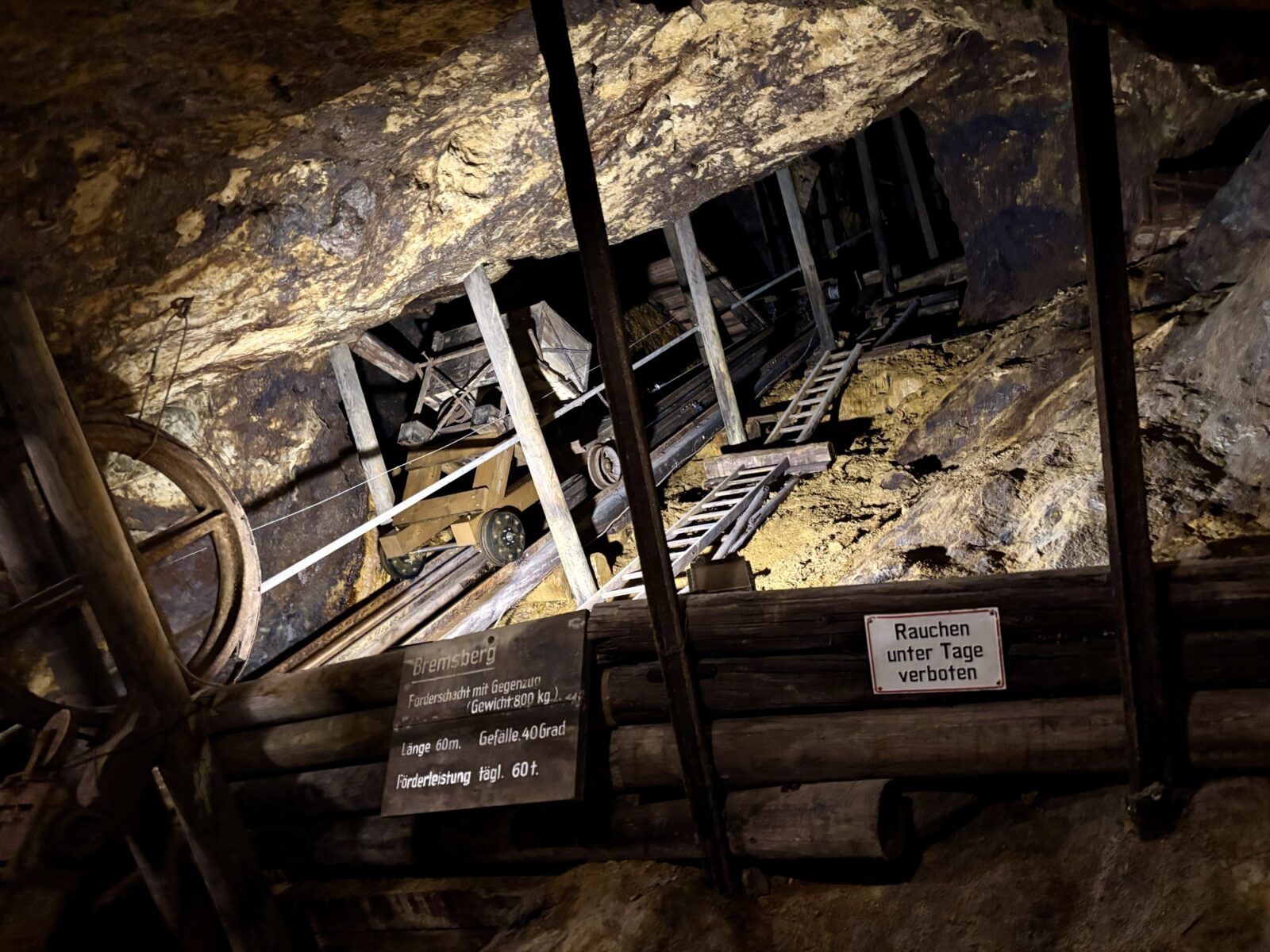 Unterwegs im Bayerischen Wald: Besucherbergwerk Silberberg